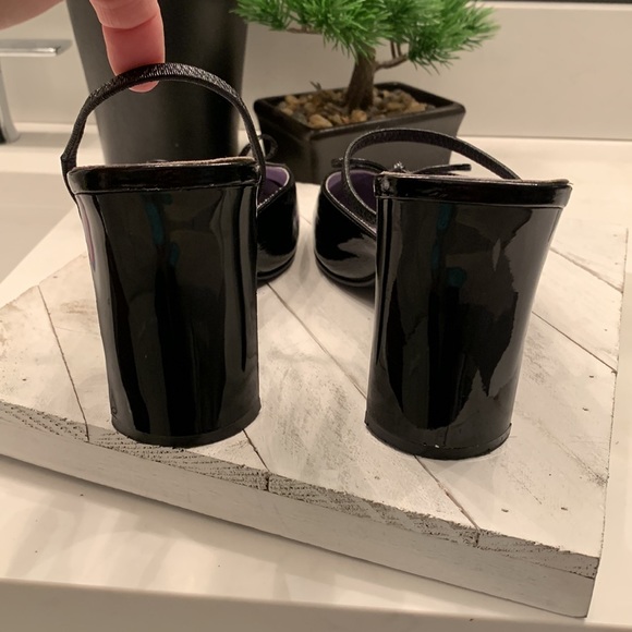 C&E Black Patent Heels Sz 9.5 - Picture 5 of 9